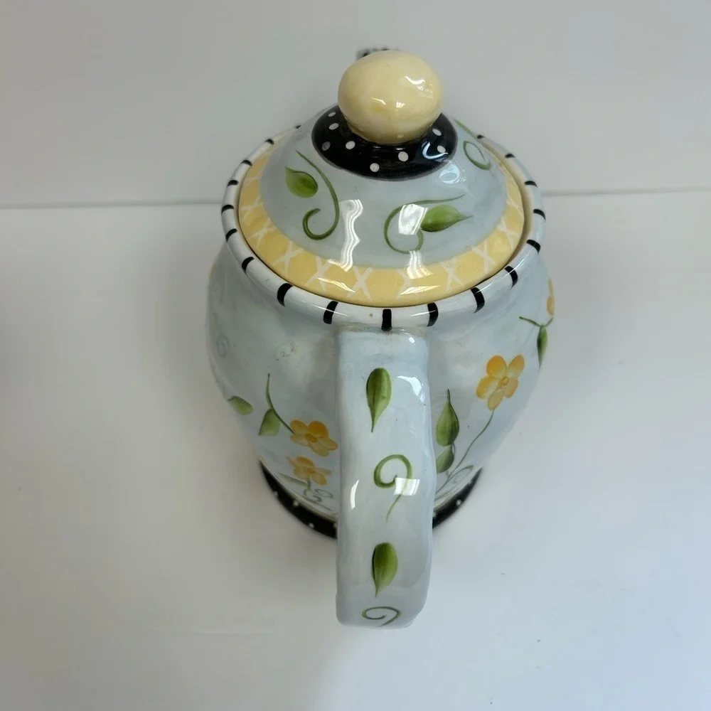 Bella Casa by Ganz Teapot/ Art Pottery Tea Pot/ never used  tag still on bottom